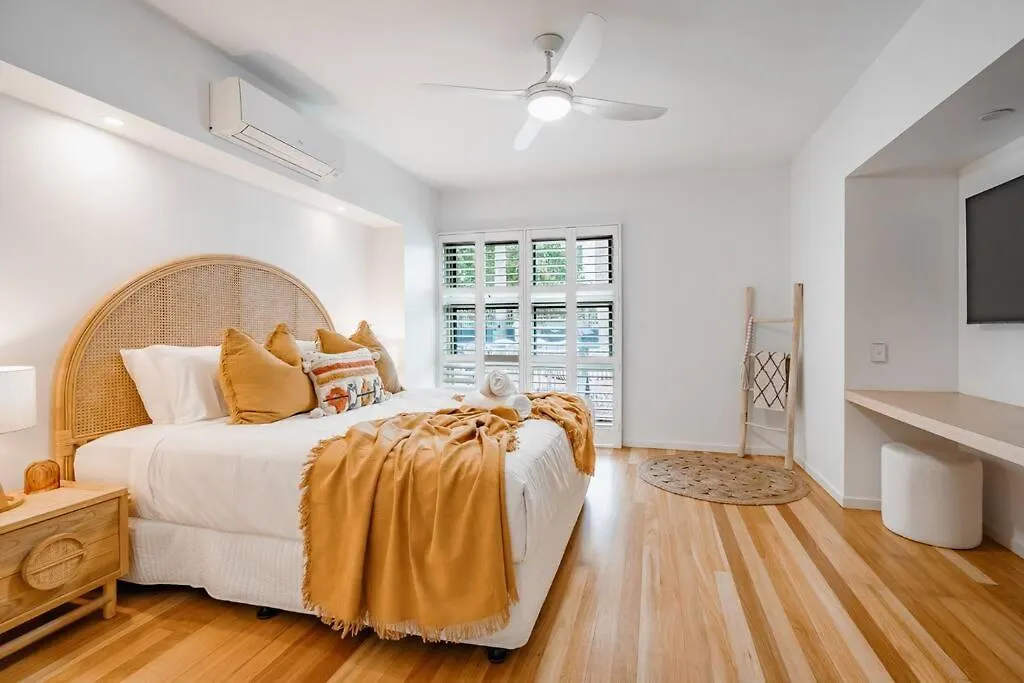 Luxurious Beachside Living Mudjimba 0*,  Australien